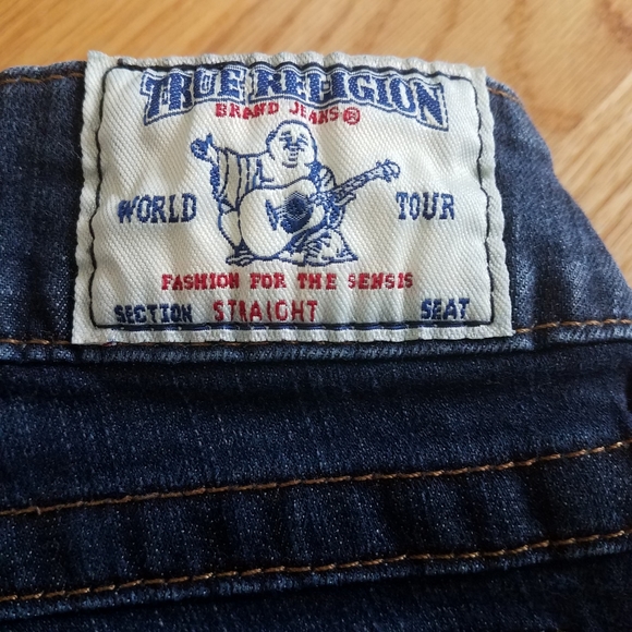 True Religion Jeans B1G1 Free🔥 - Picture 8 of 8